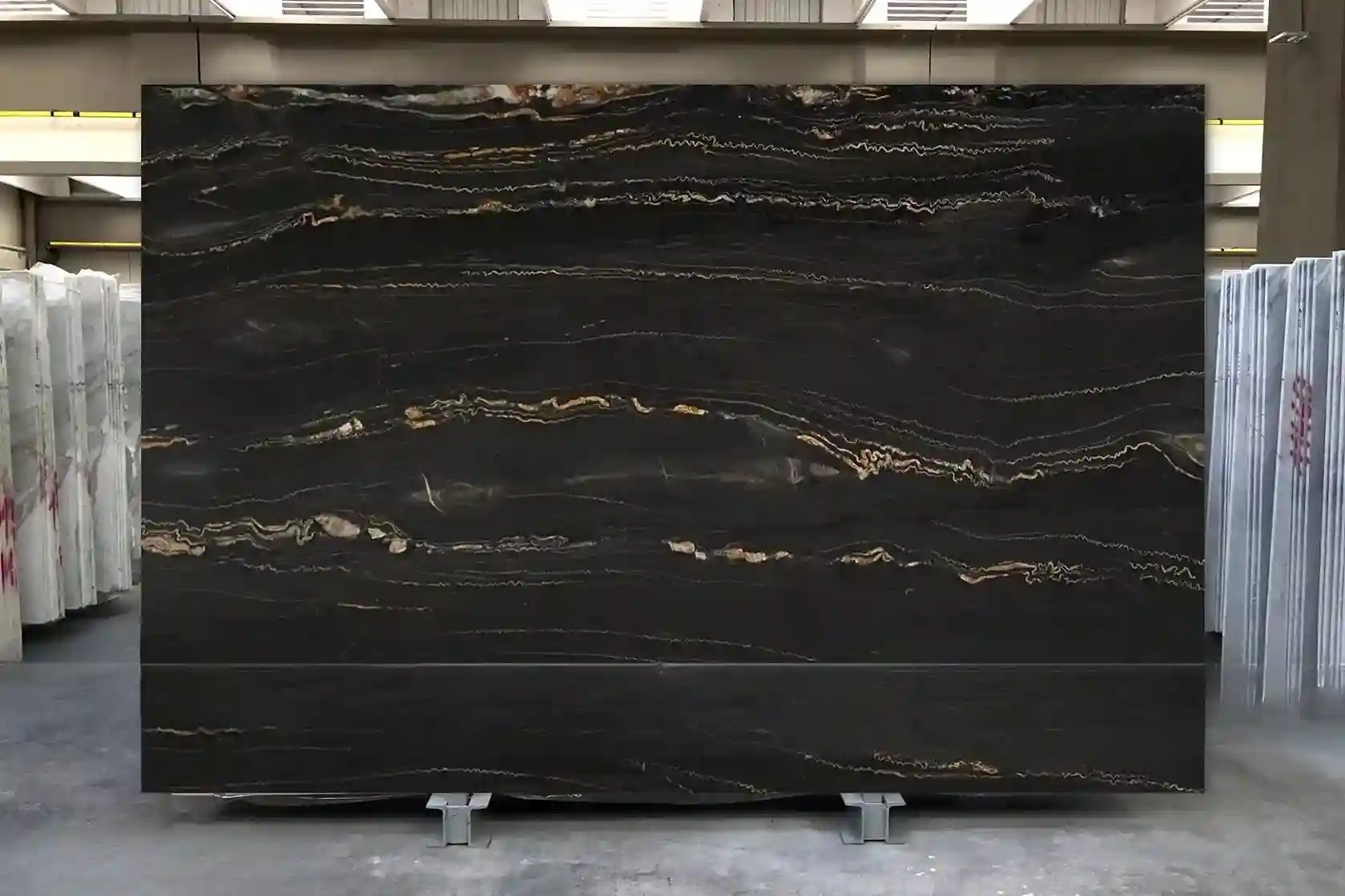 Đá tự nhiên Quartzite Q016 - Nero Portoro