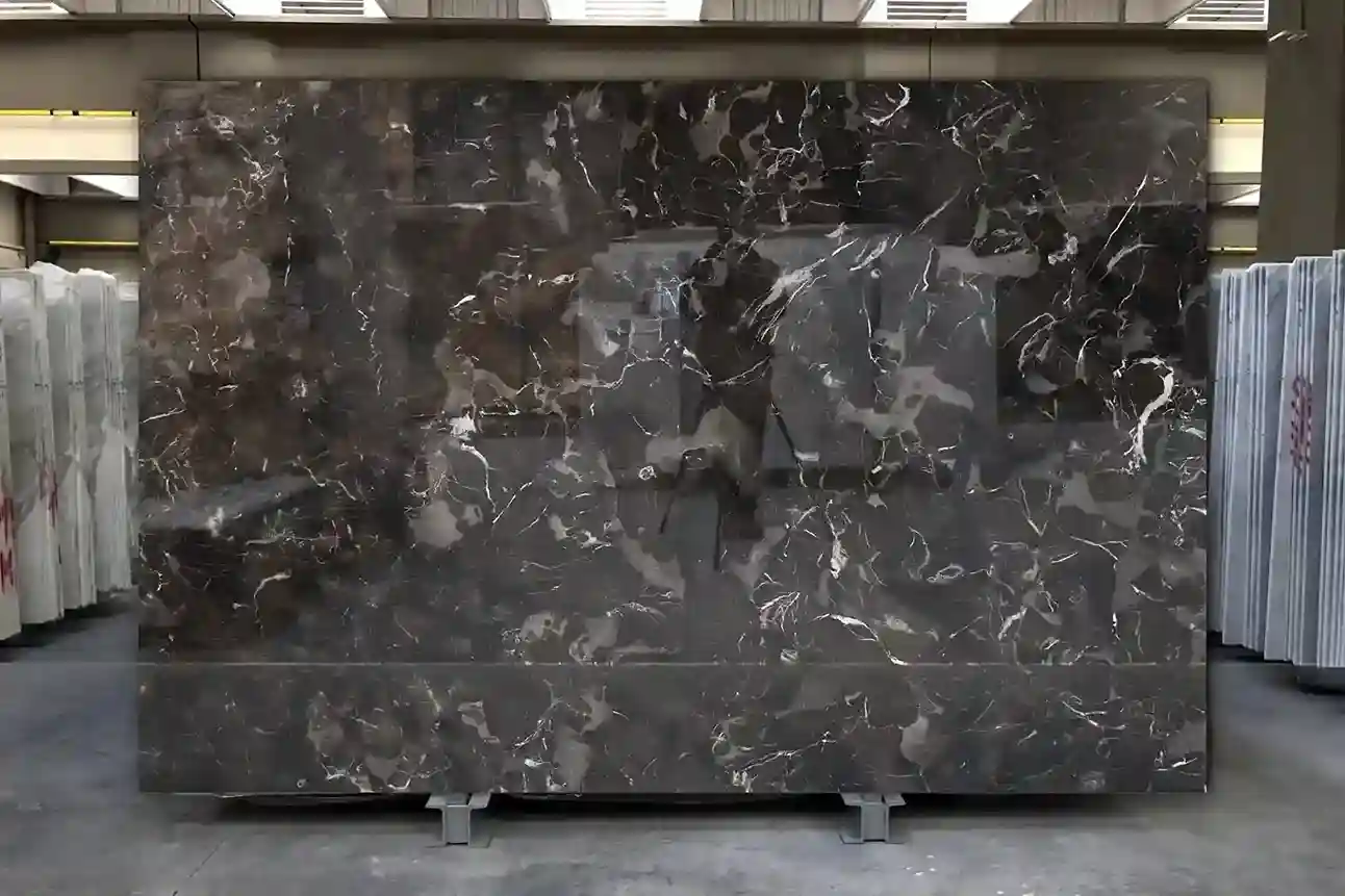 Đá tự nhiên Marble M004 - Brown ainoir