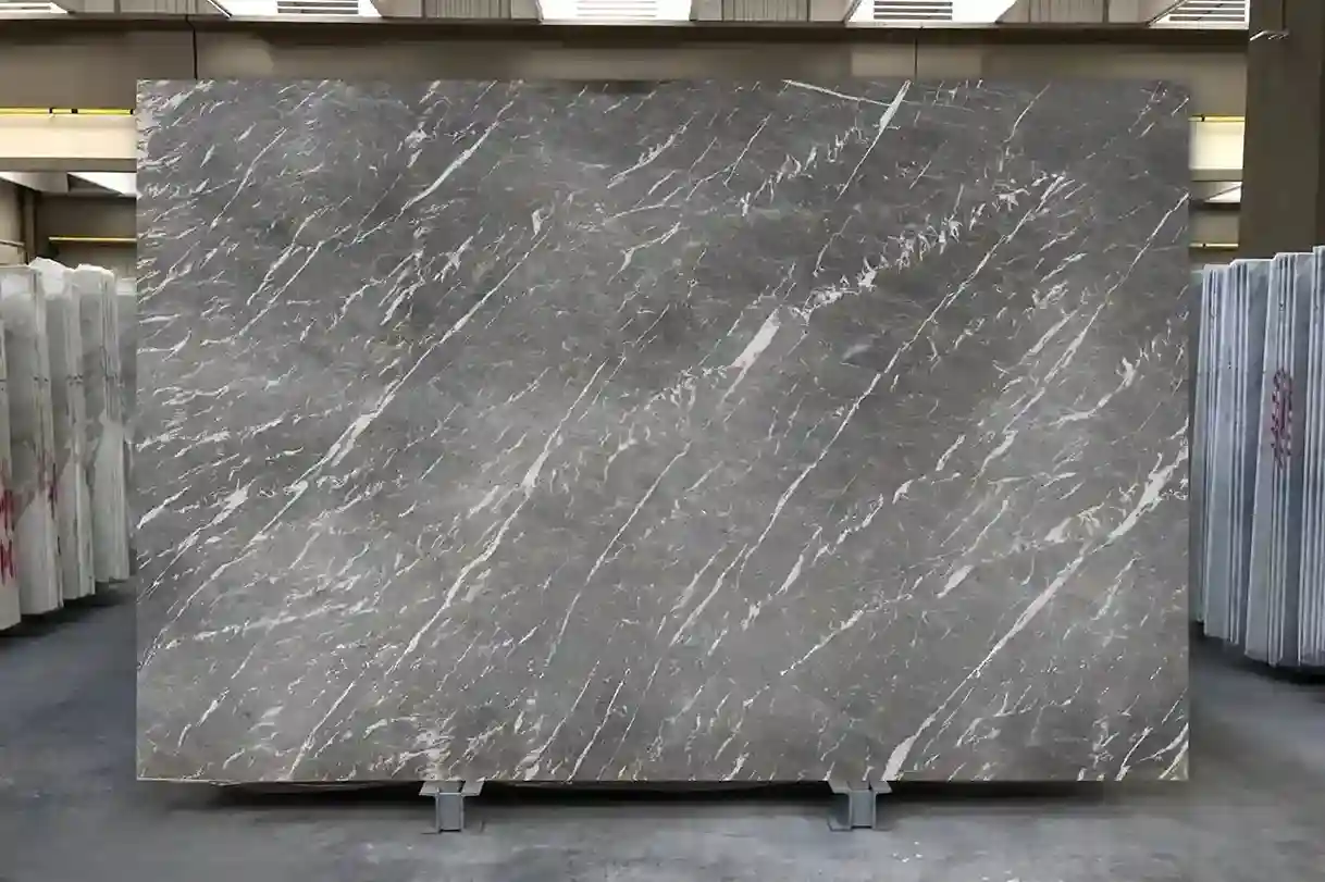 Đá tự nhiên Marble M011 - Grey Italy