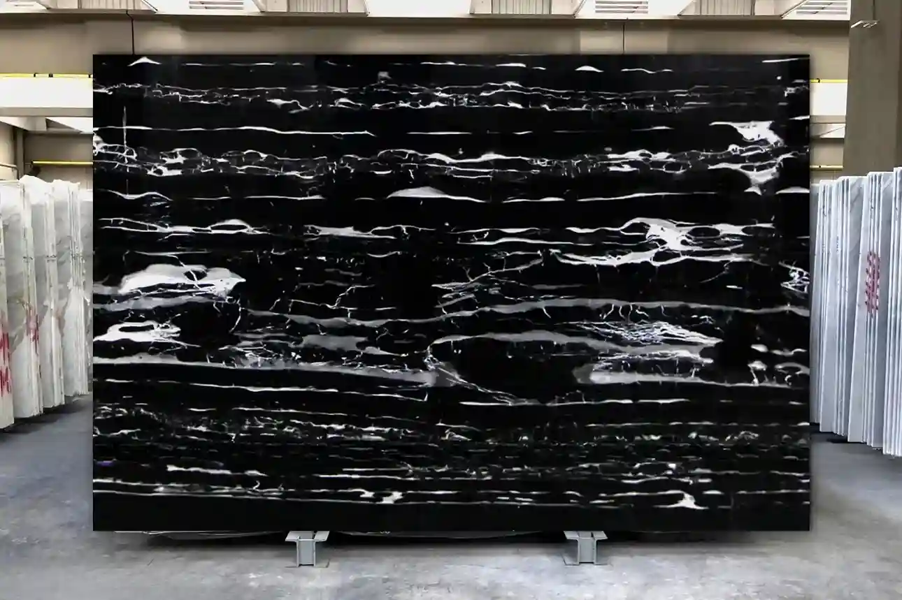 Đá tự nhiên Marble M016 - Portoro silver