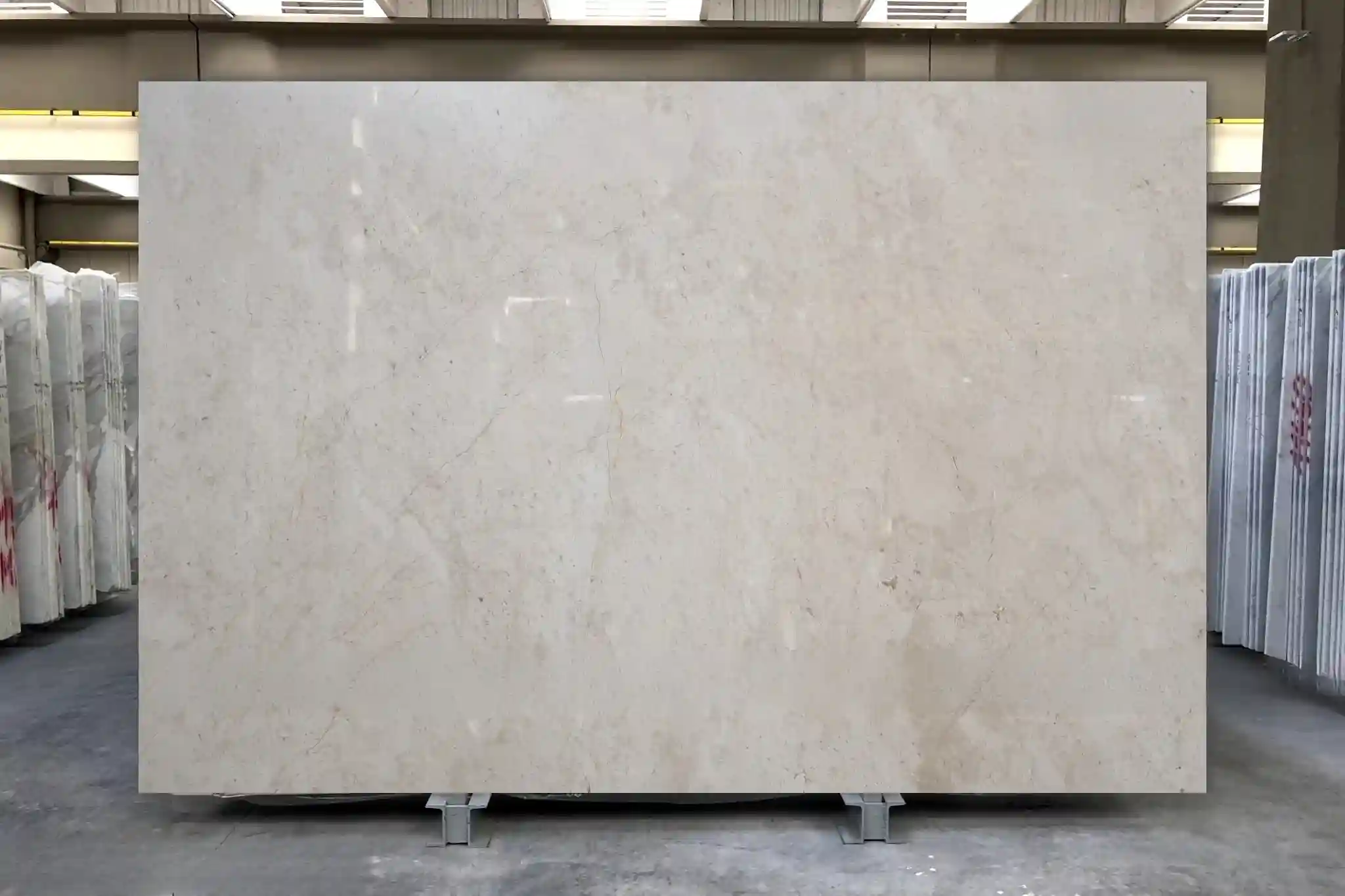 Đá tự nhiên Marble M065 - Crema Golden