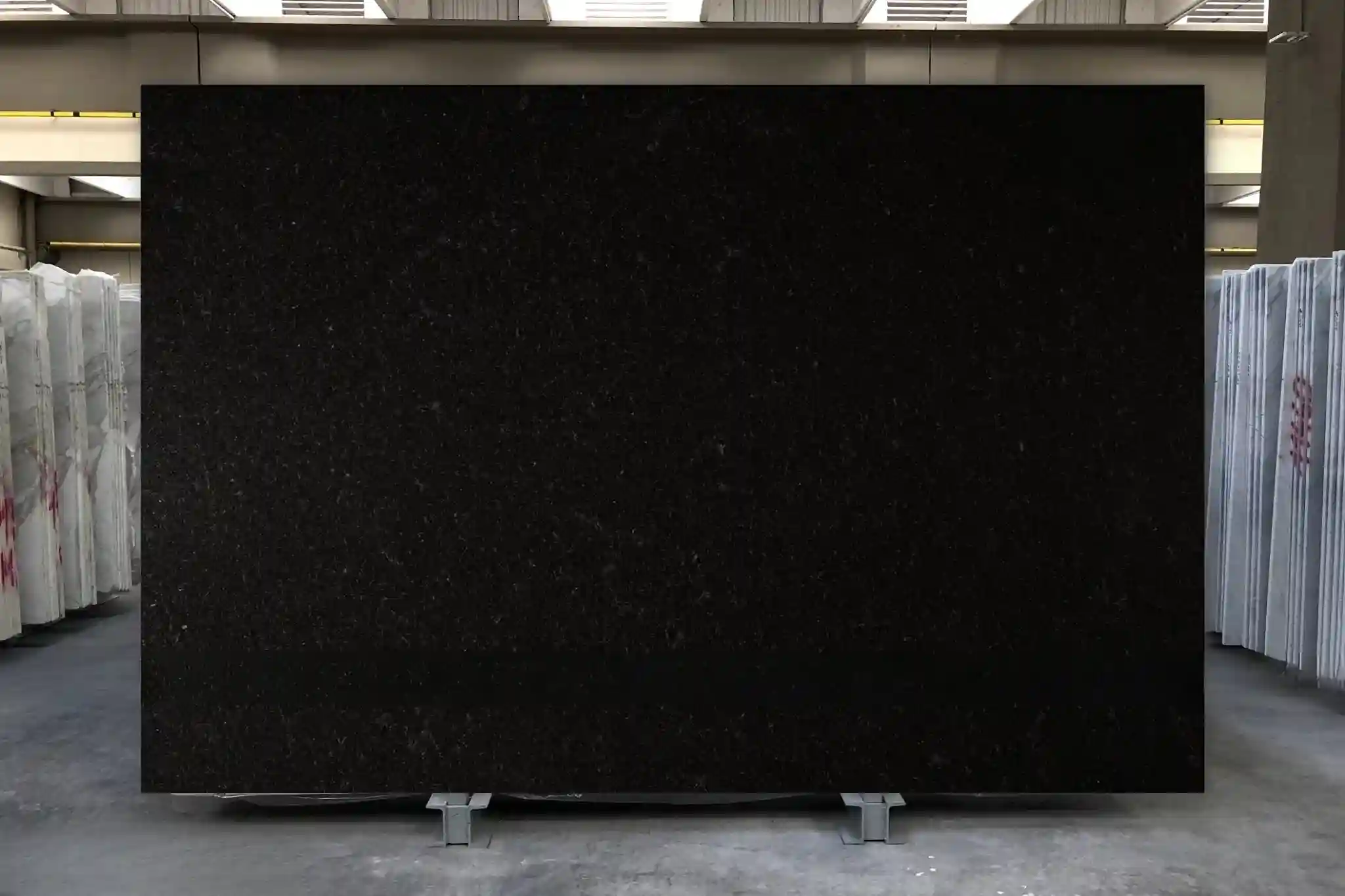 Đá tự nhiên Granite G057 - Black Pearl